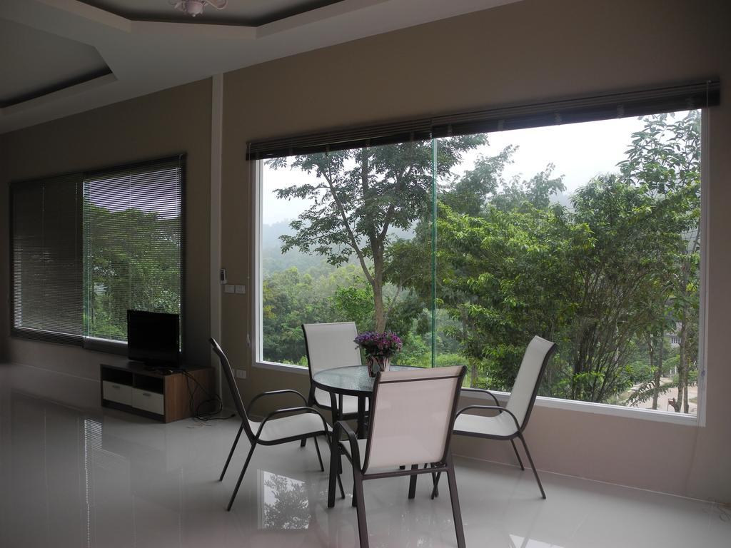 Wind Hills Hotel Nakhon Ratchasima Bilik gambar