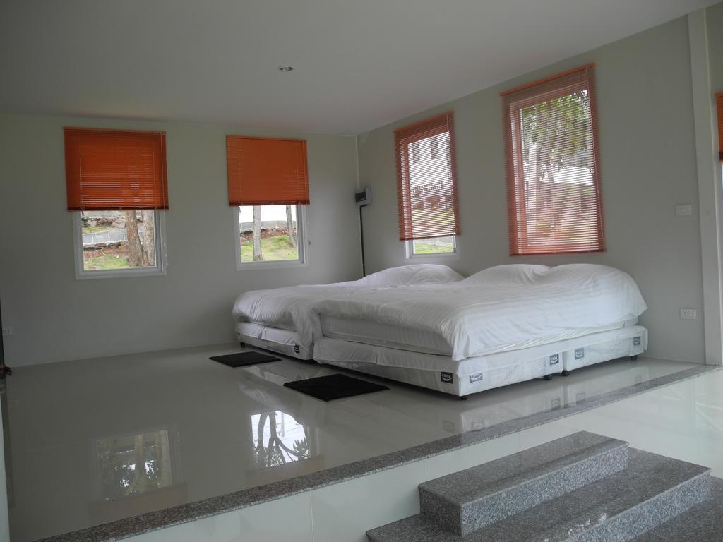 Wind Hills Hotel Nakhon Ratchasima Bilik gambar